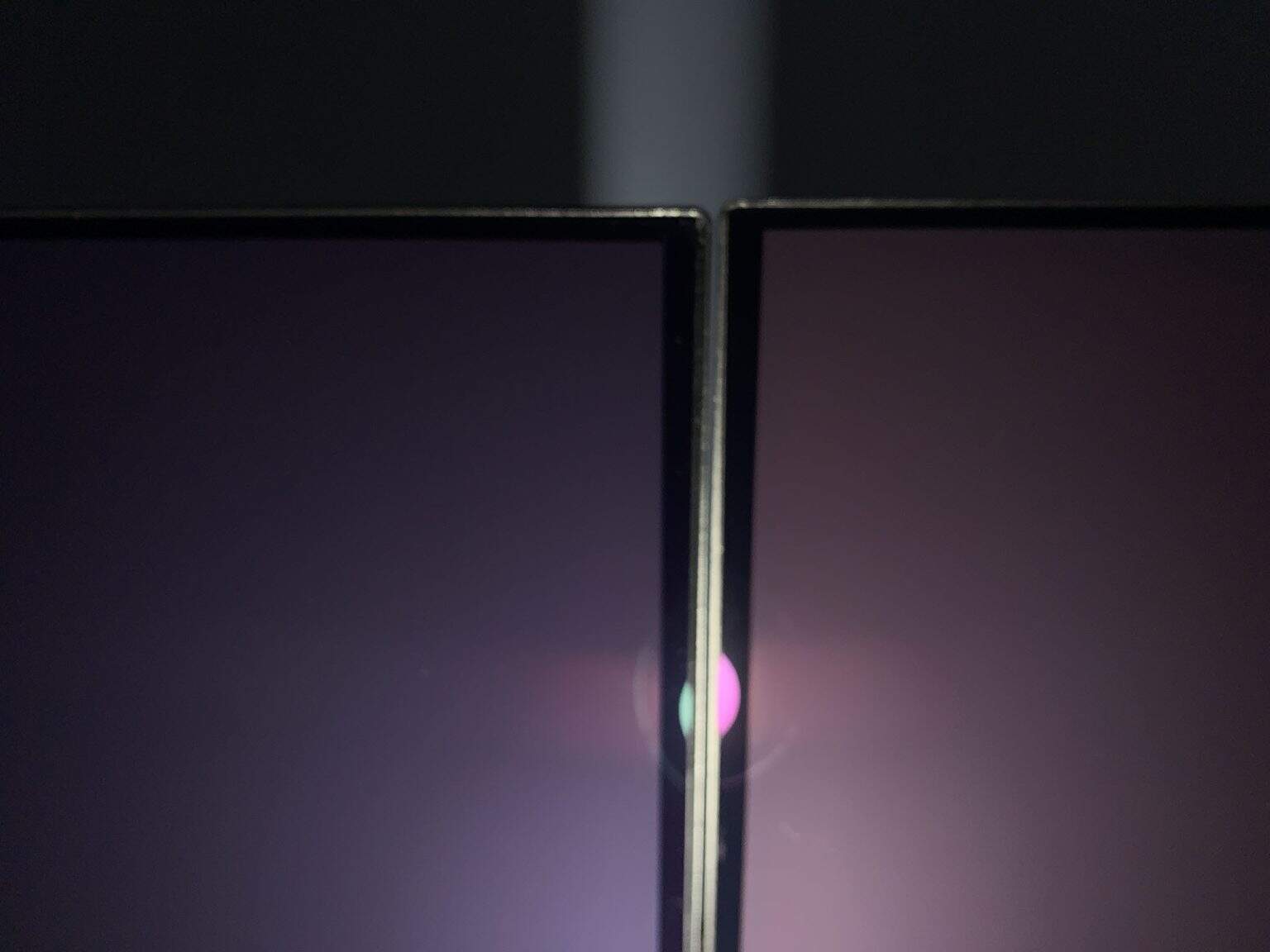 Matte vs Glossy Screen - Which Is Best? [2026 Guide]