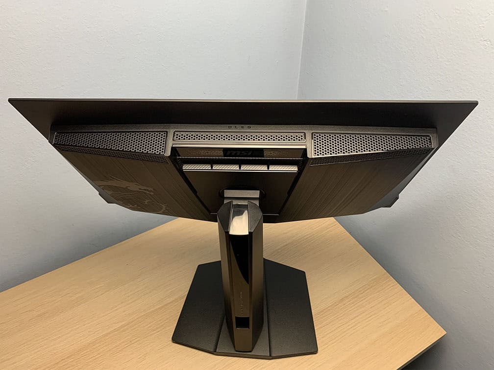 MSI MPG 271QR QD OLED X50 Top View