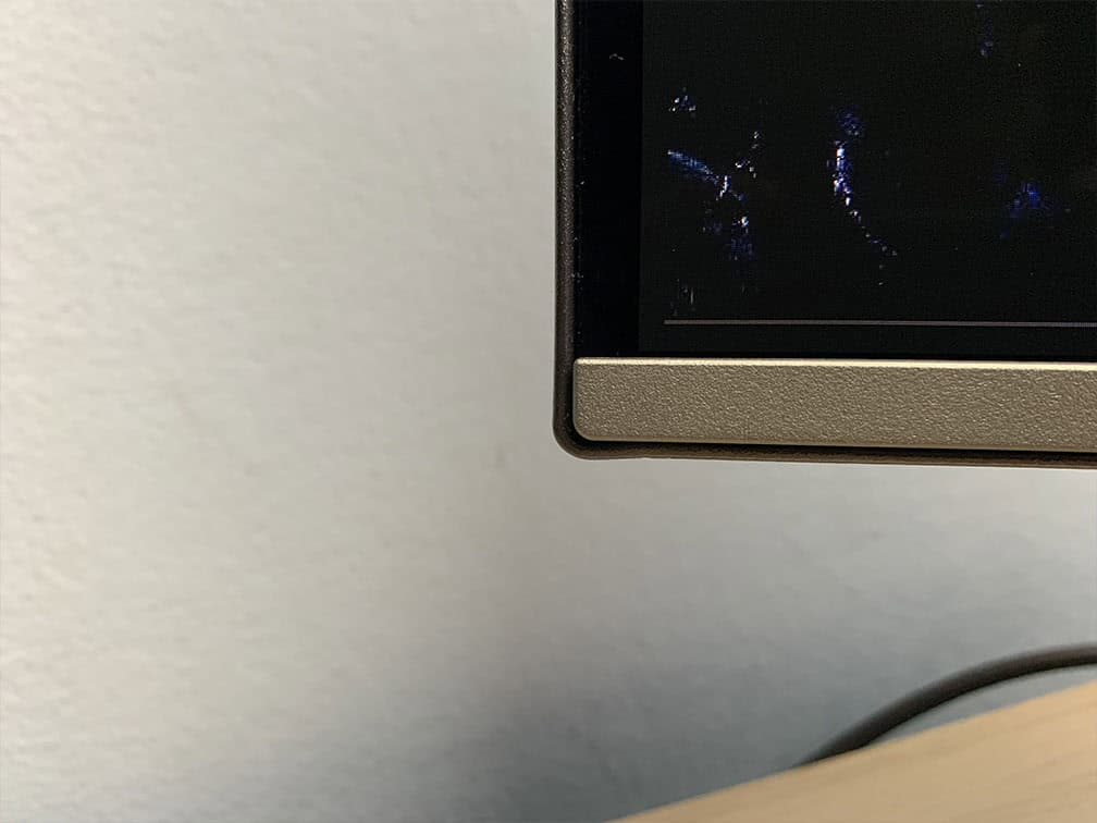 MSI MPG 341CQR QD OLED X36 Bezels