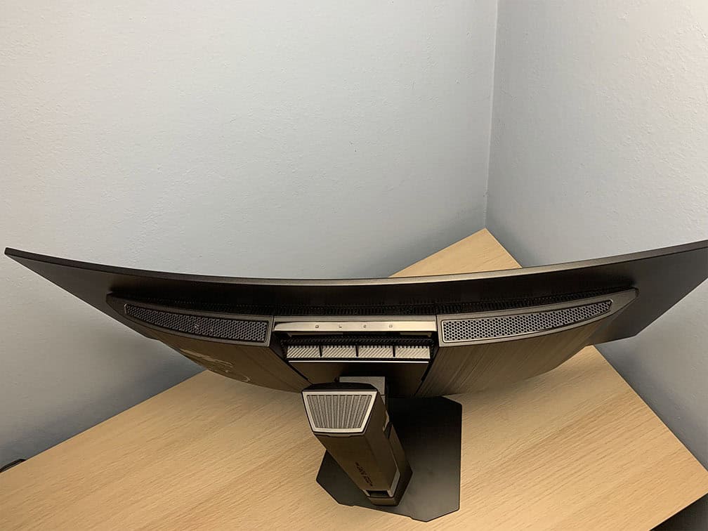 MSI MPG 341CQR QD OLED X36 Top View