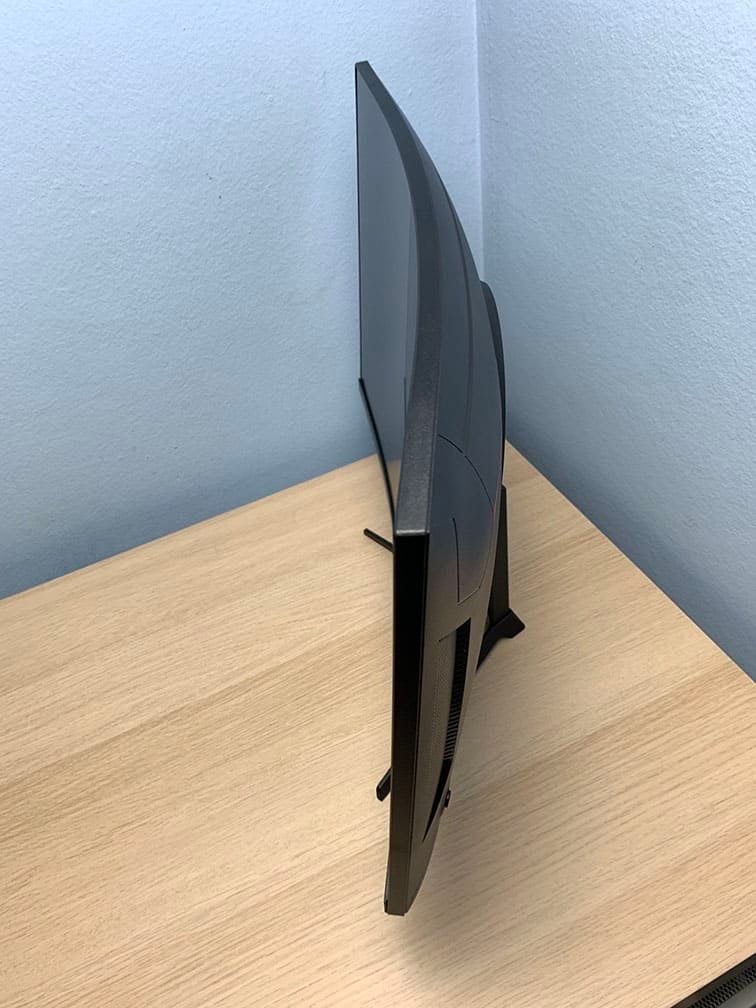 KTC H24S17P Screen Curvature