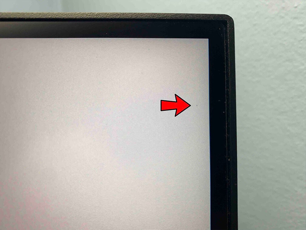 KTC H32P22P QC Issue Top Right