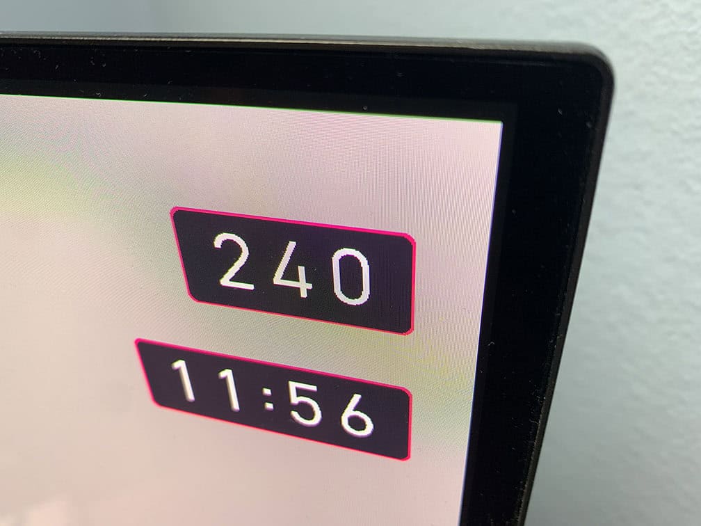 MSI 322UR QD OLED X24 Refresh Rate Tracker and Timer