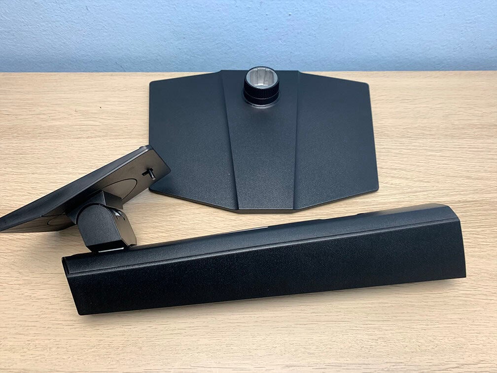 MSI MPG 272QRF X36 Stand