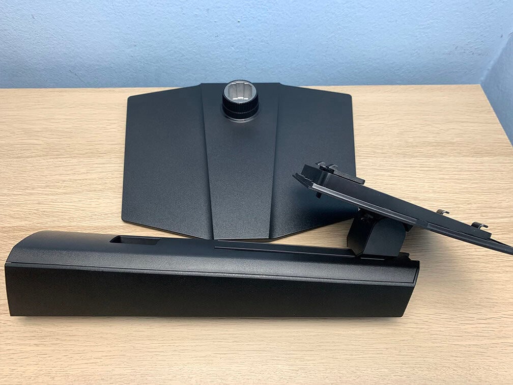 MSI MPG 322UR QD OLED X24 Stand